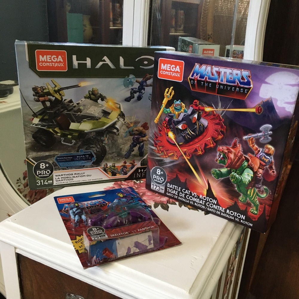 Awesome Mega Construx Gift Bundle Brand NEW